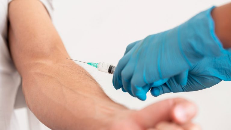 How Peptide Therapy Can Help Boost Athletic Performance and Recovery